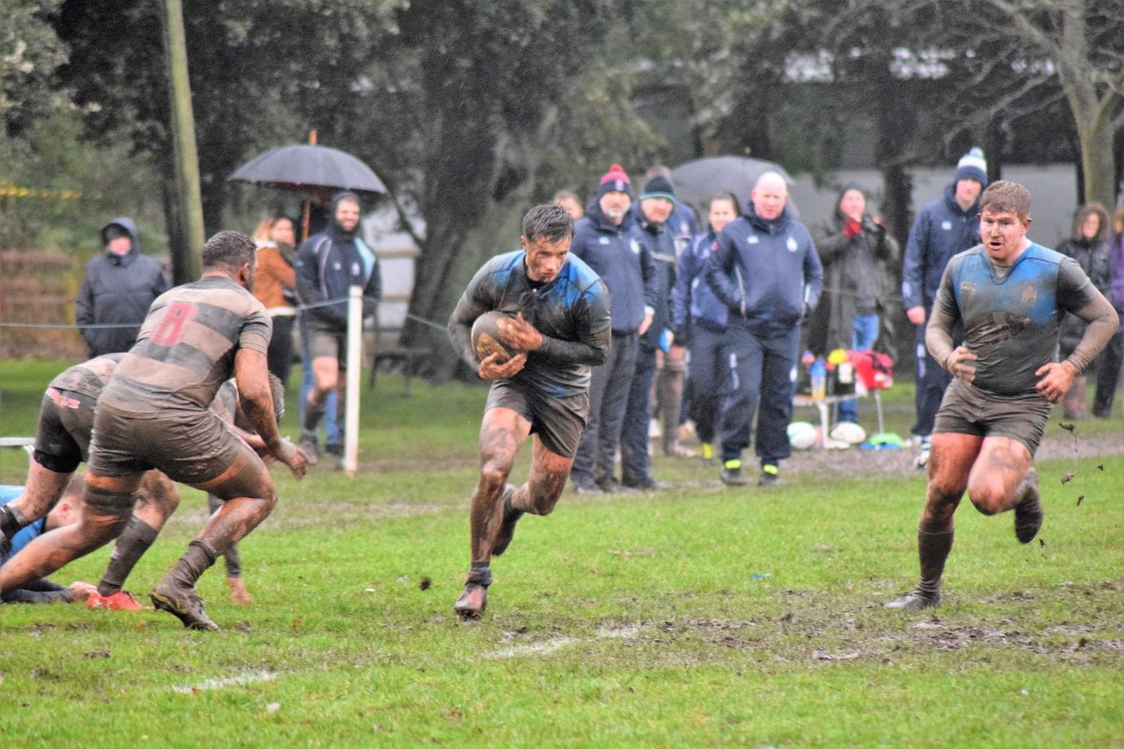 Jack’s jumping for joy! Hamilton-Fox at the double for Chi in their thumping win over Gravesend
